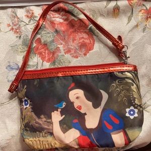 Walt Disney’s Snow White makeup bag